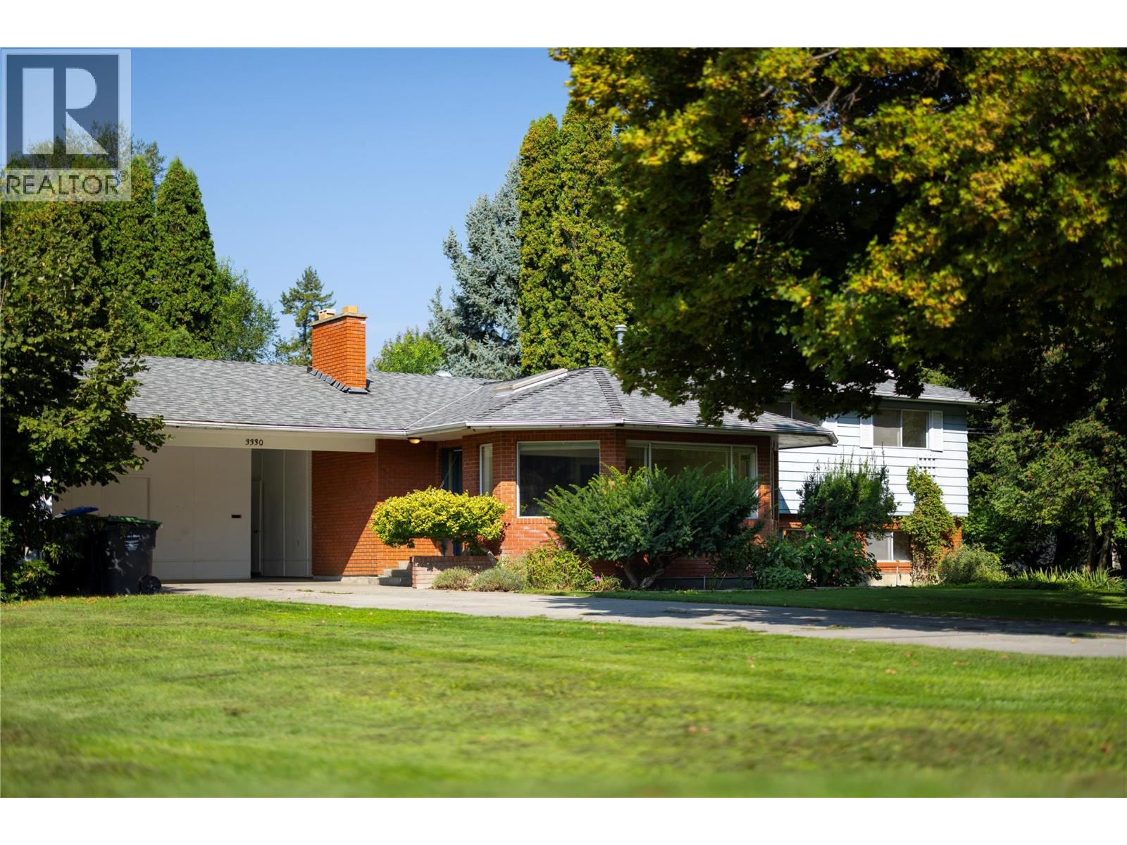 3330 Jackson Court, Kelowna