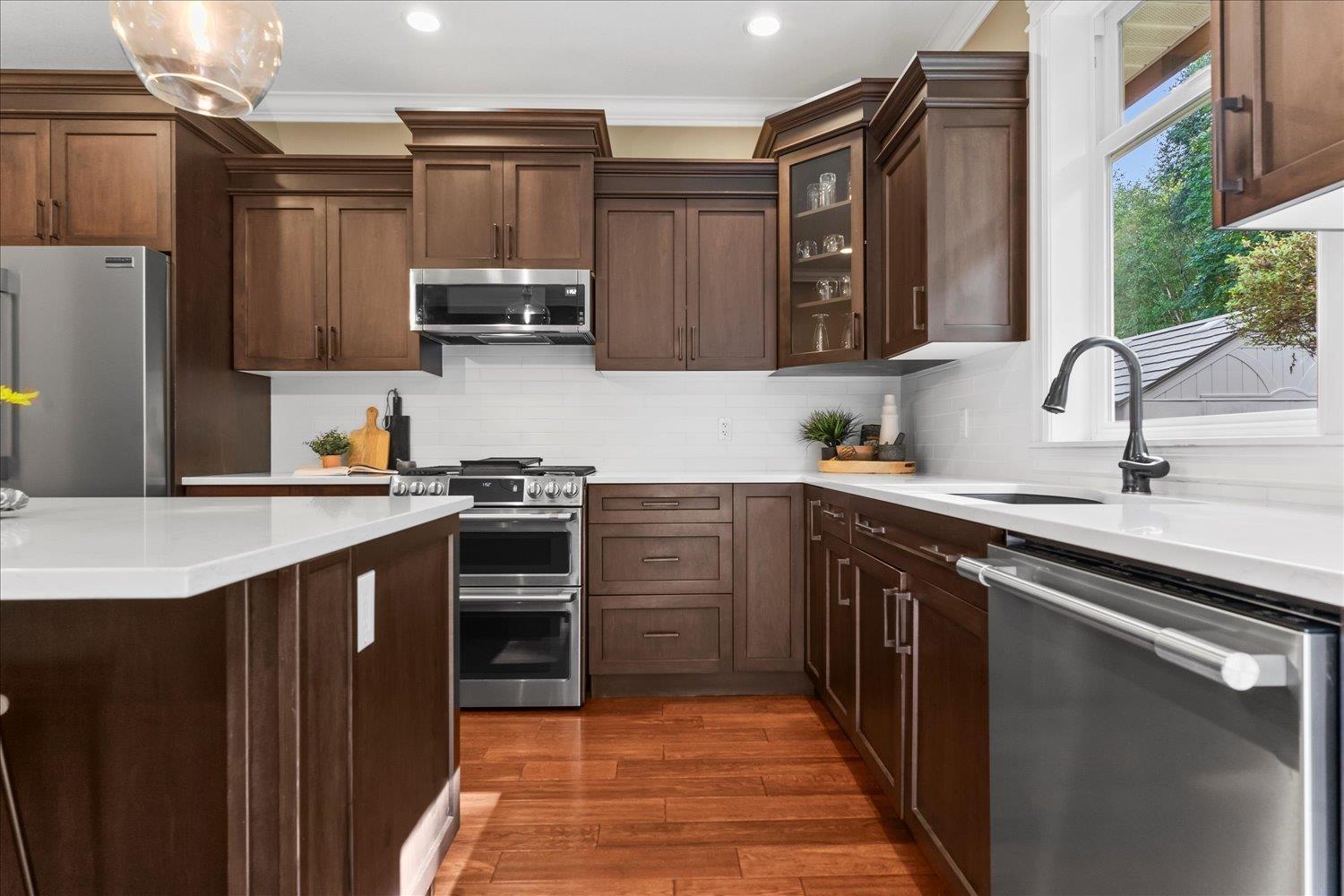 45480 ARIEL PLACE, Vedder Mountain, Cultus Lake
