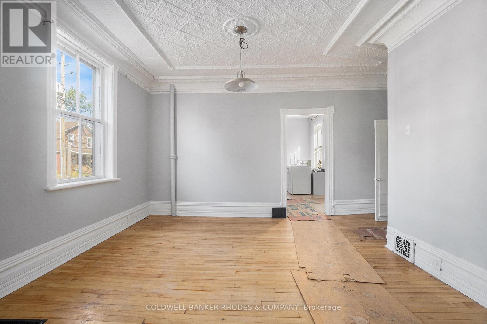 Unit 1 (Main House) - Dining room