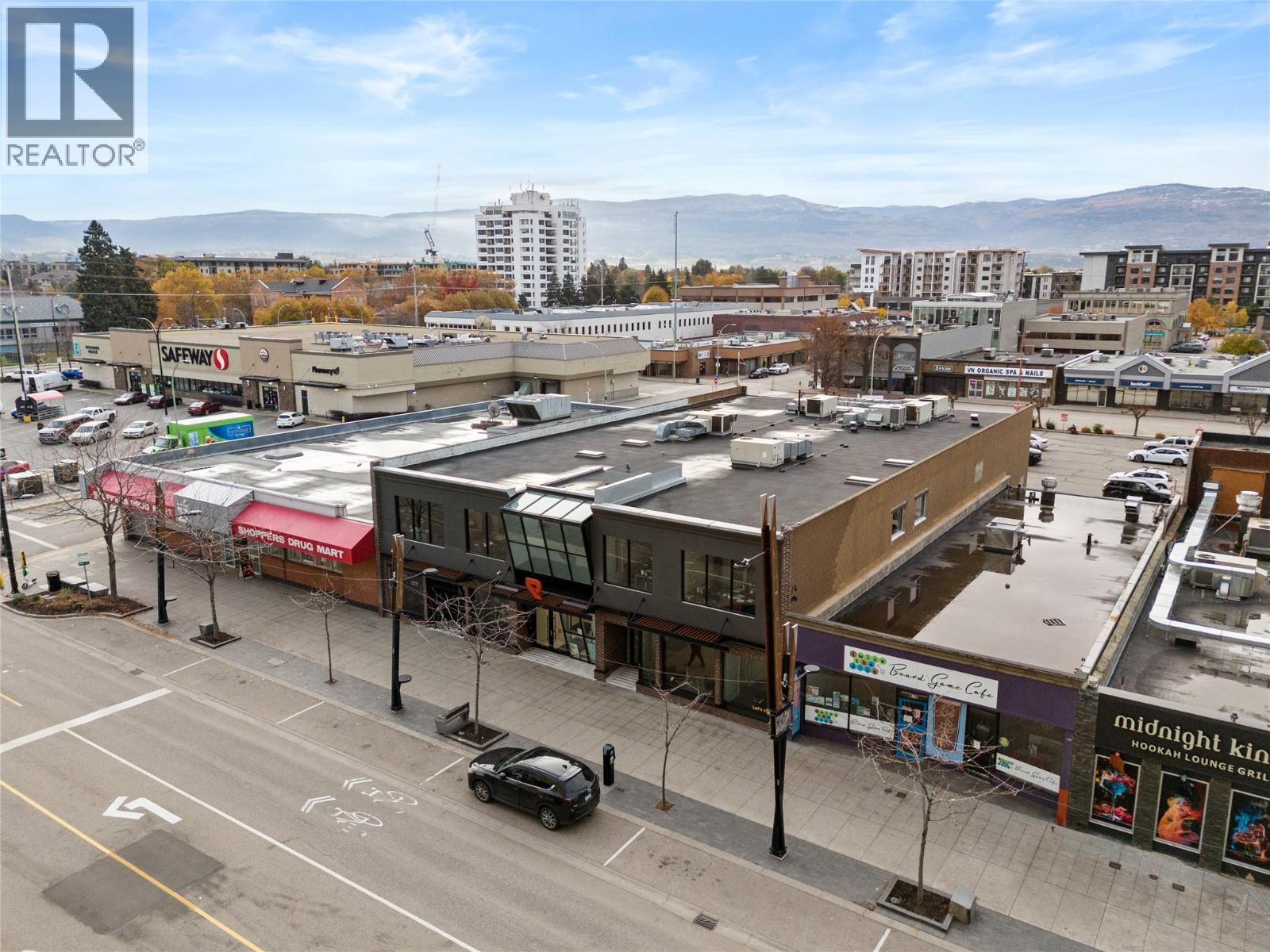 108 591 Bernard Avenue, Kelowna