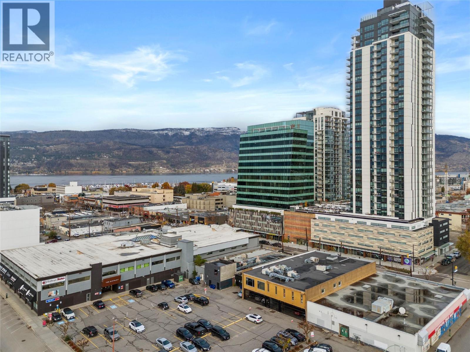 108 591 Bernard Avenue, Kelowna