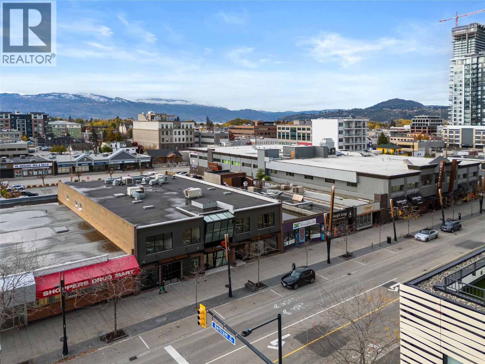 108 591 Bernard Avenue, Kelowna