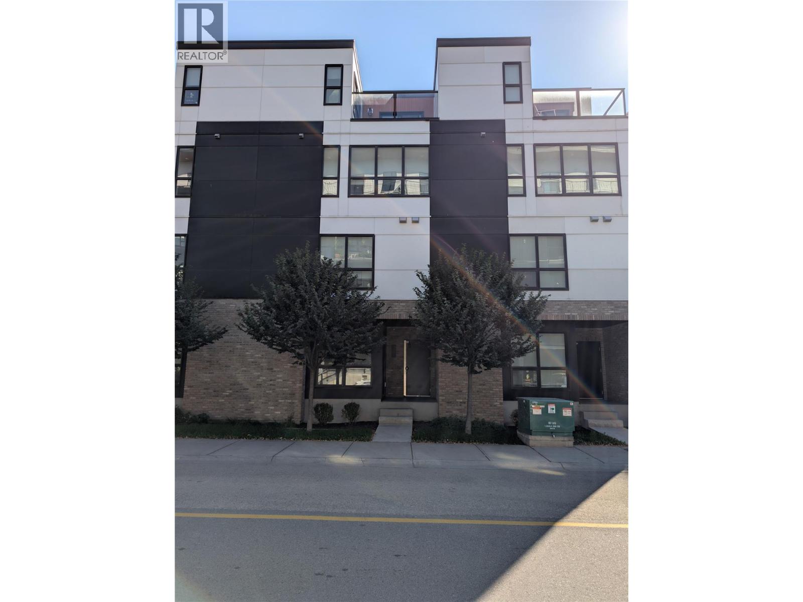 #102-1308 Richter Street, Kelowna