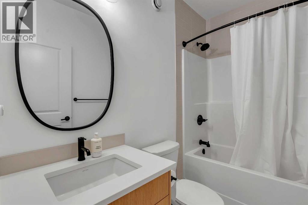 Single Family House for Sale in  Calhoun Crescent NE Livingston Calgary 