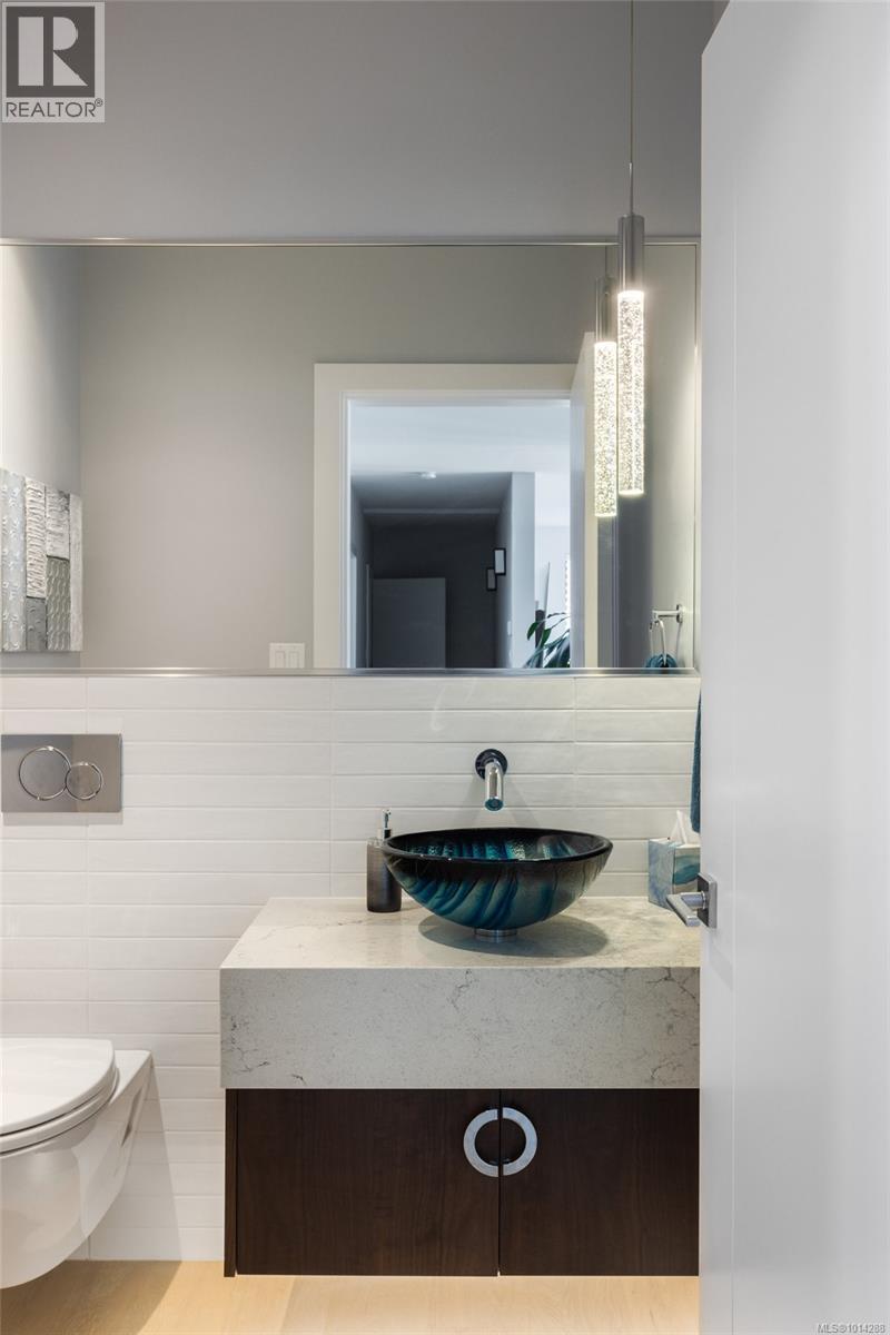  4673 Boulderwood Drive, Saanich