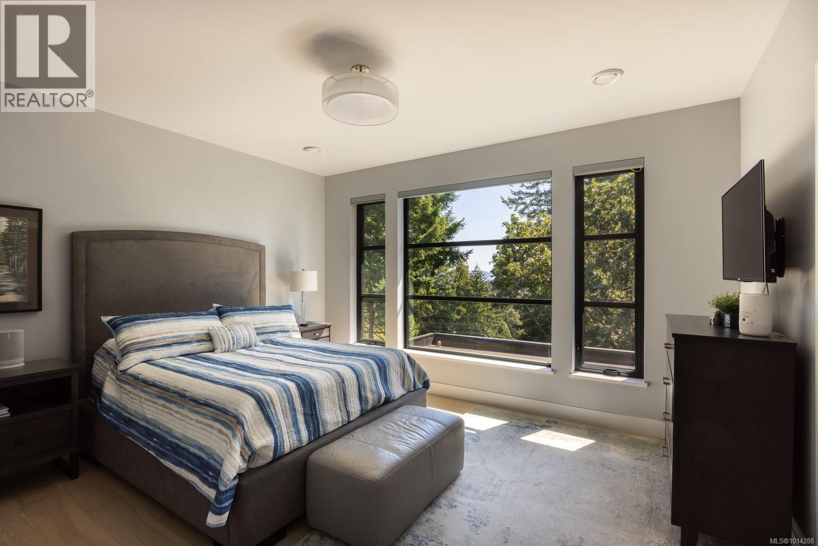 4673 Boulderwood Drive, Saanich