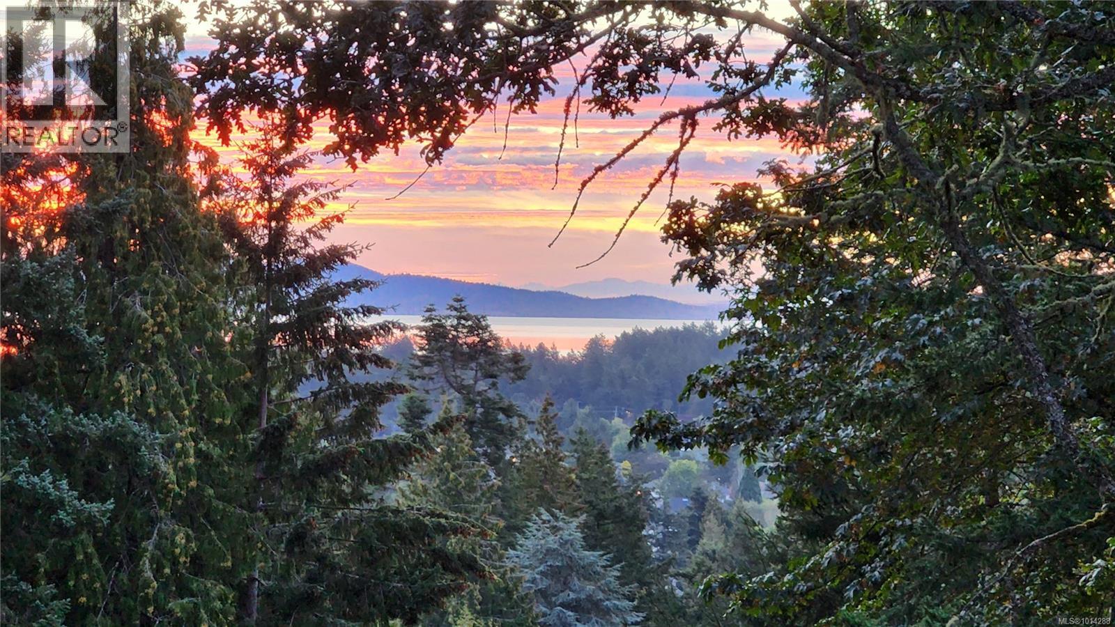  4673 Boulderwood Drive, Saanich