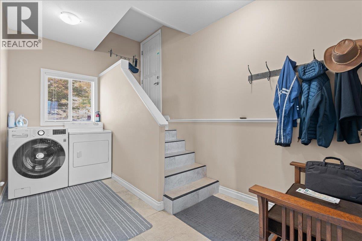 235 5165 Trepanier Bench Road, Peachland