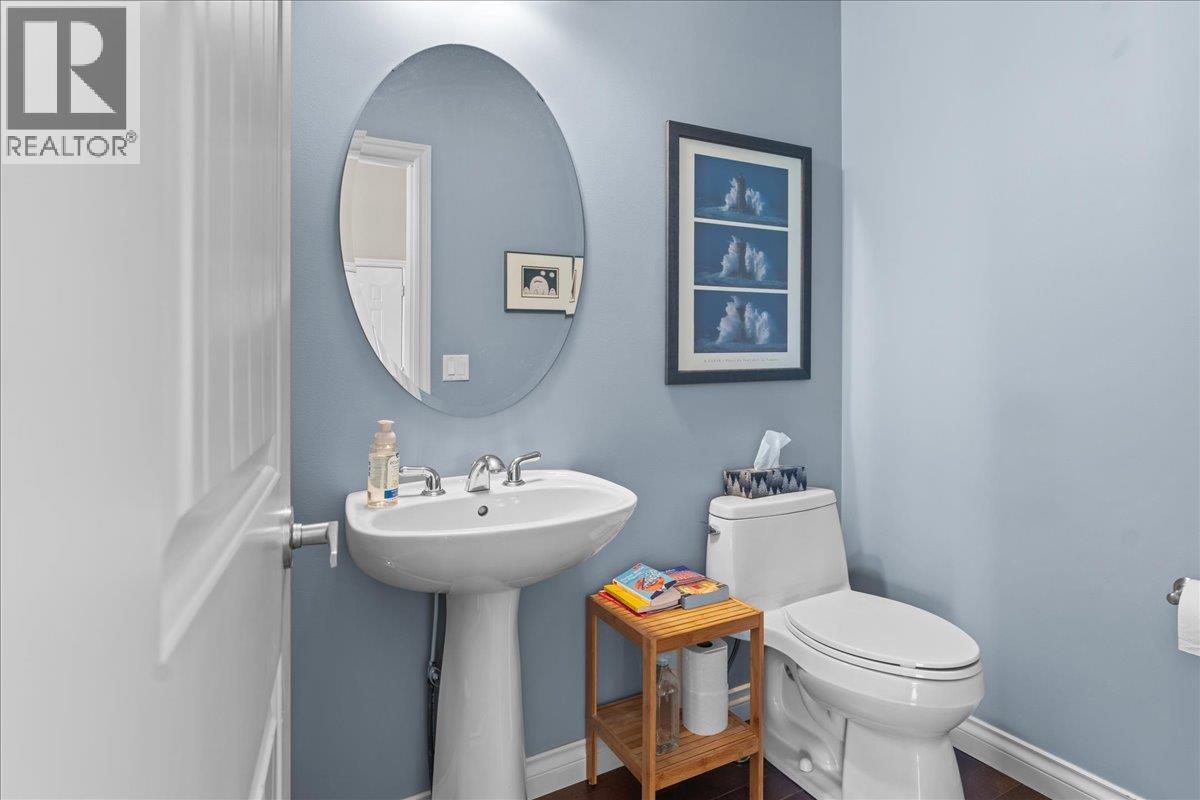 235 5165 Trepanier Bench Road, Peachland