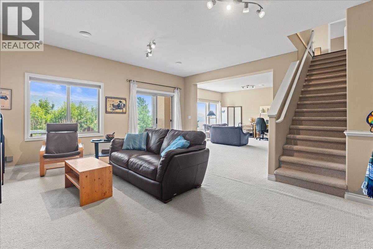 235 5165 Trepanier Bench Road, Peachland