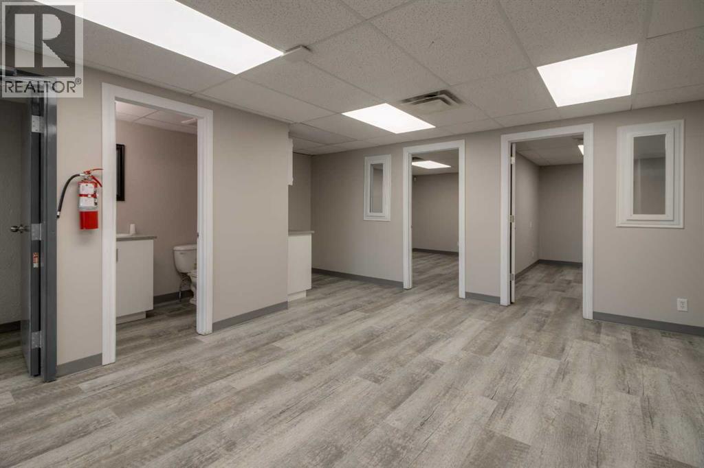 
          230 2910 16 Avenue North
            <br/>
            <span>Lethbridge</span>
            , 
            <span>AB</span>
             <span>T1H5E9</span>
         - Photo 7