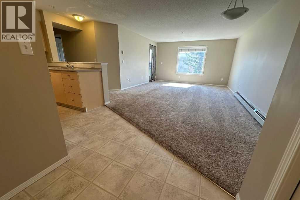 505 Railway Street West, Cochrane