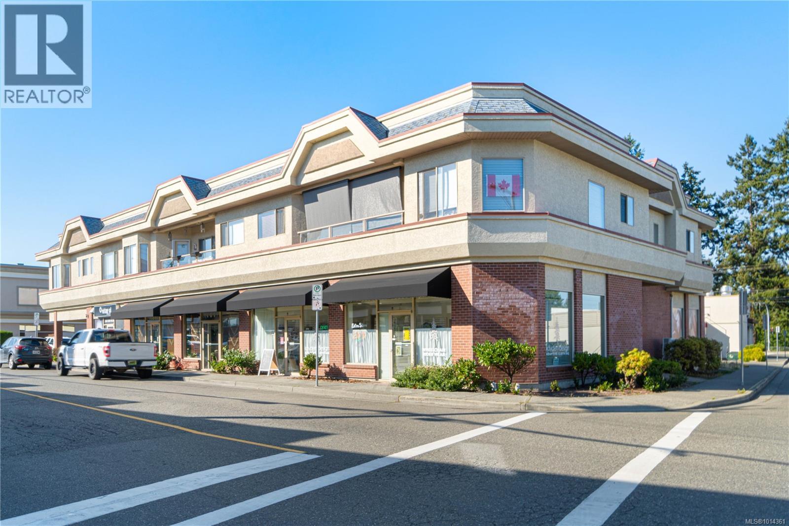 207 125 McCarter St, Parksville
