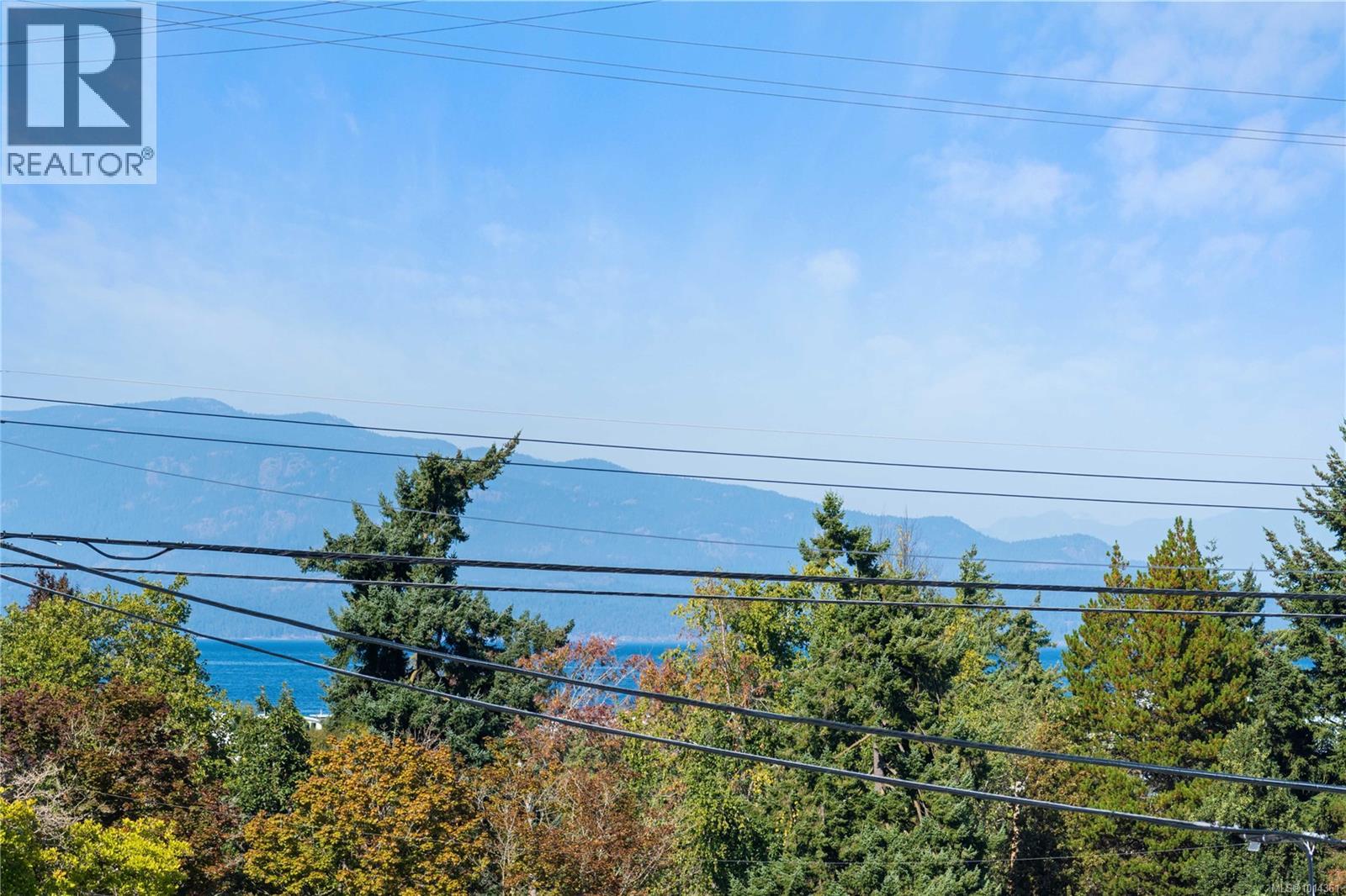 207 125 McCarter St, Parksville