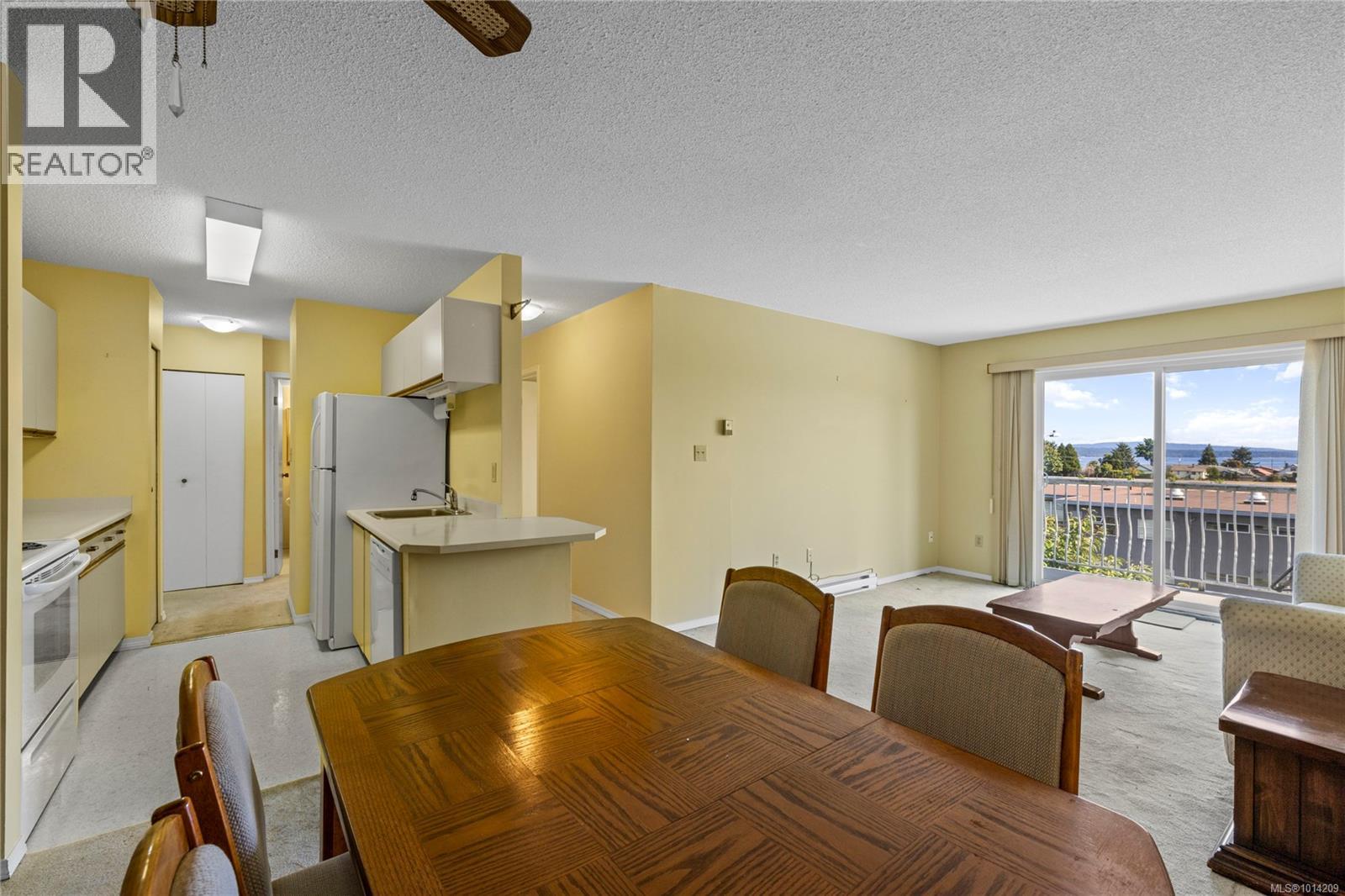 309 9942 Daniel St, Chemainus