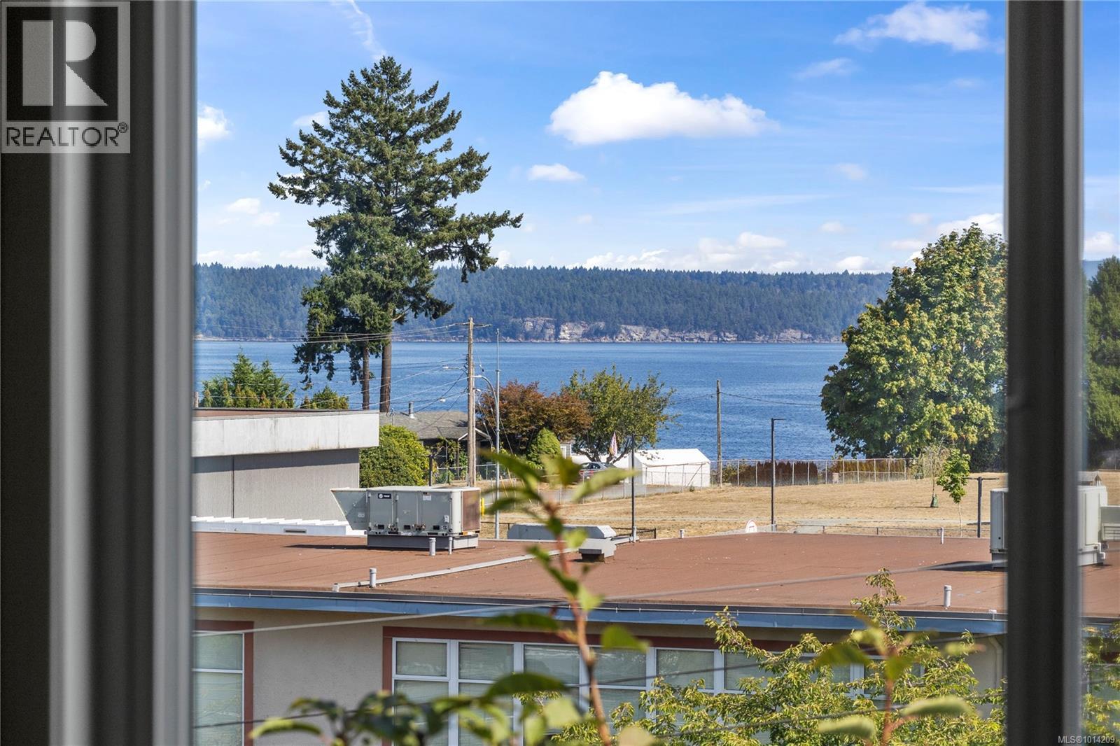 309 9942 Daniel St, Chemainus