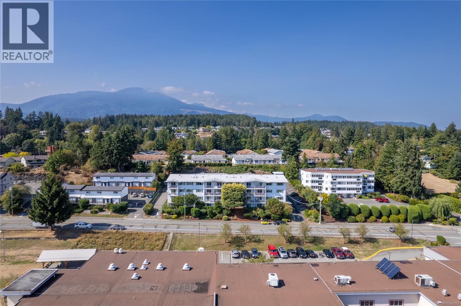 309 9942 Daniel St, Chemainus
