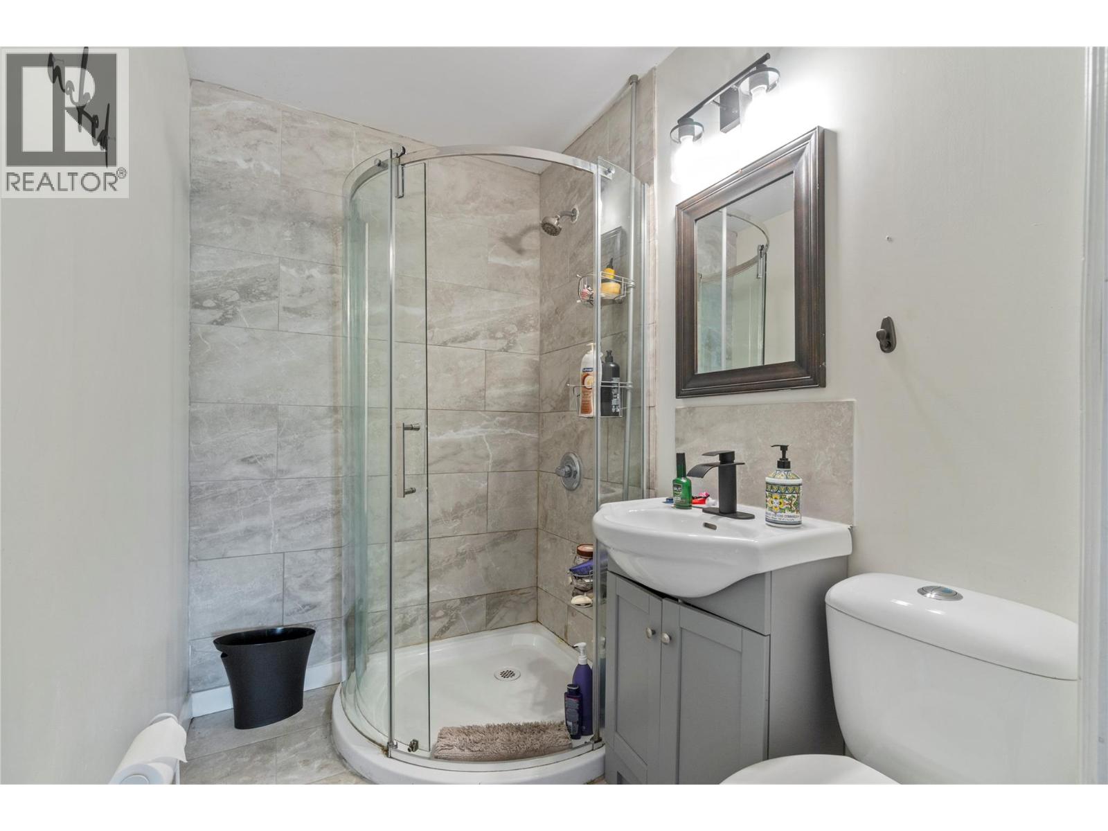 4150 20 Avenue SE, Salmon Arm