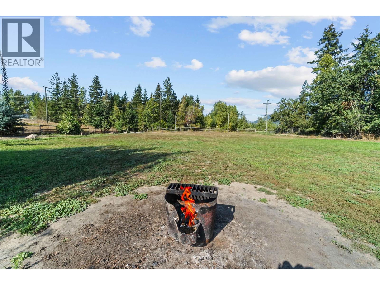 4150 20 Avenue SE, Salmon Arm