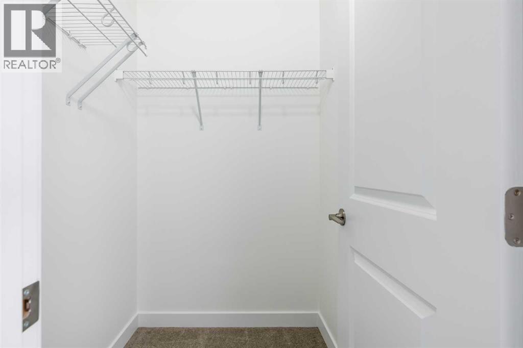 25 Heritage Manor, Cochrane