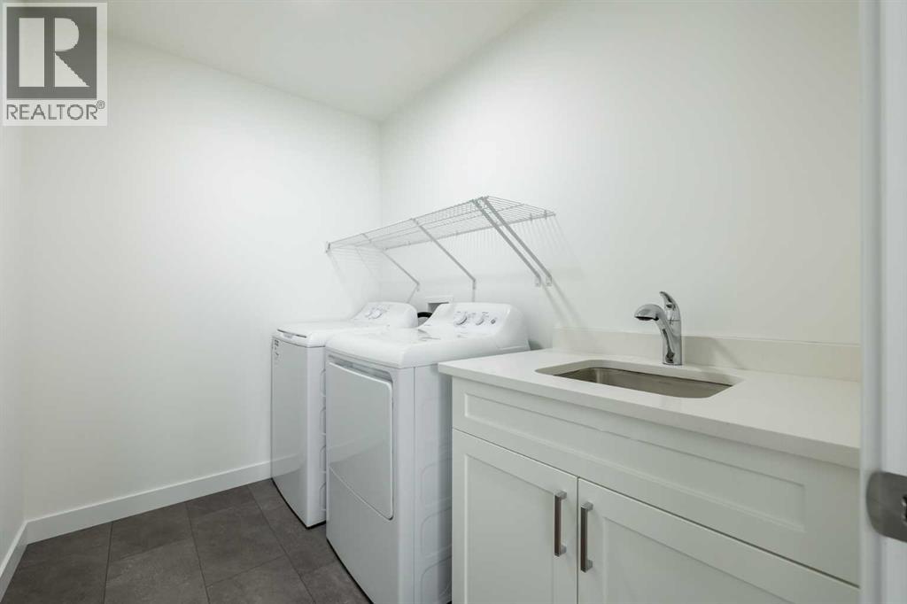 25 Heritage Manor, Cochrane