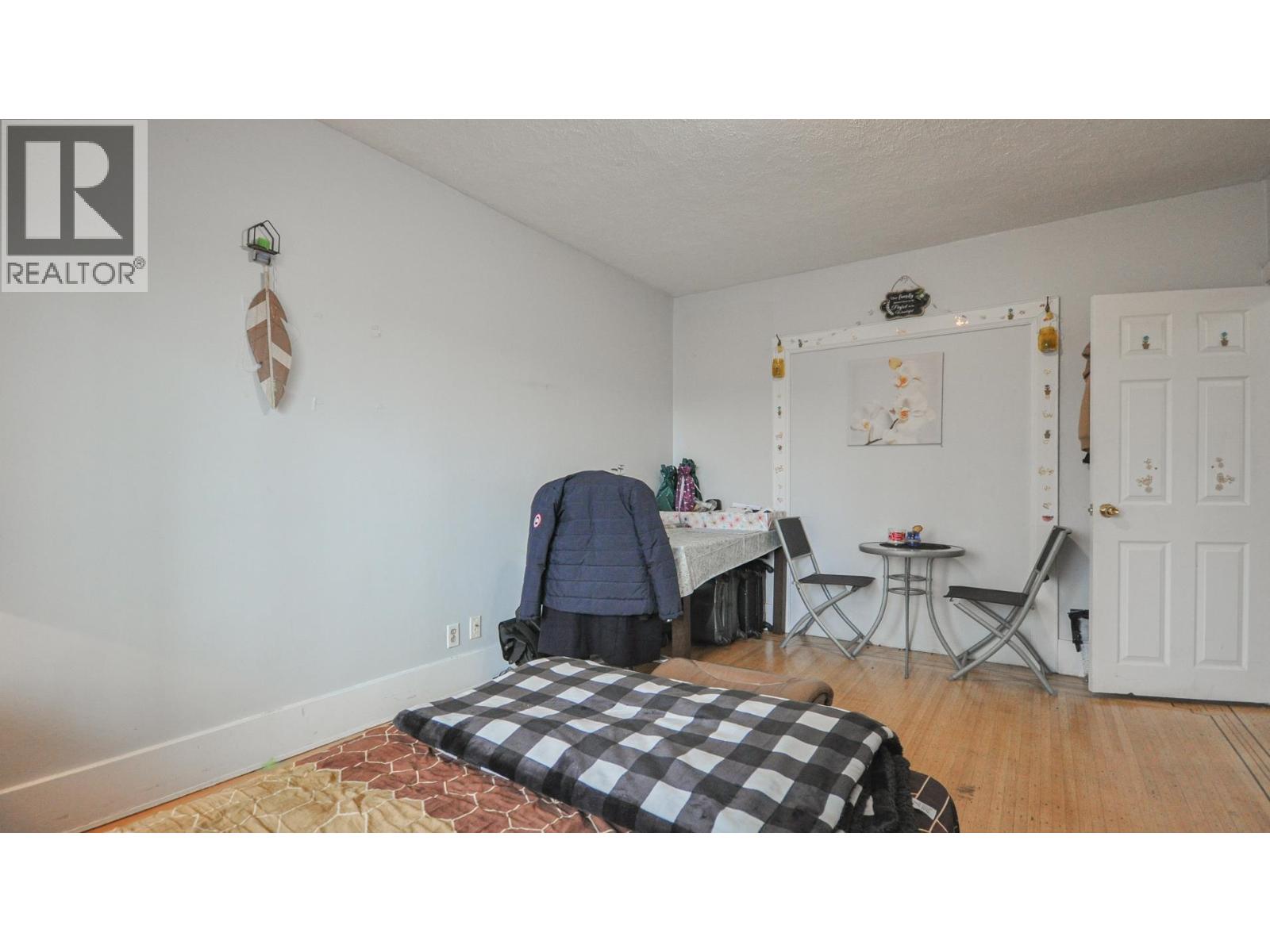 1342 E 24TH AVENUE, Vancouver
