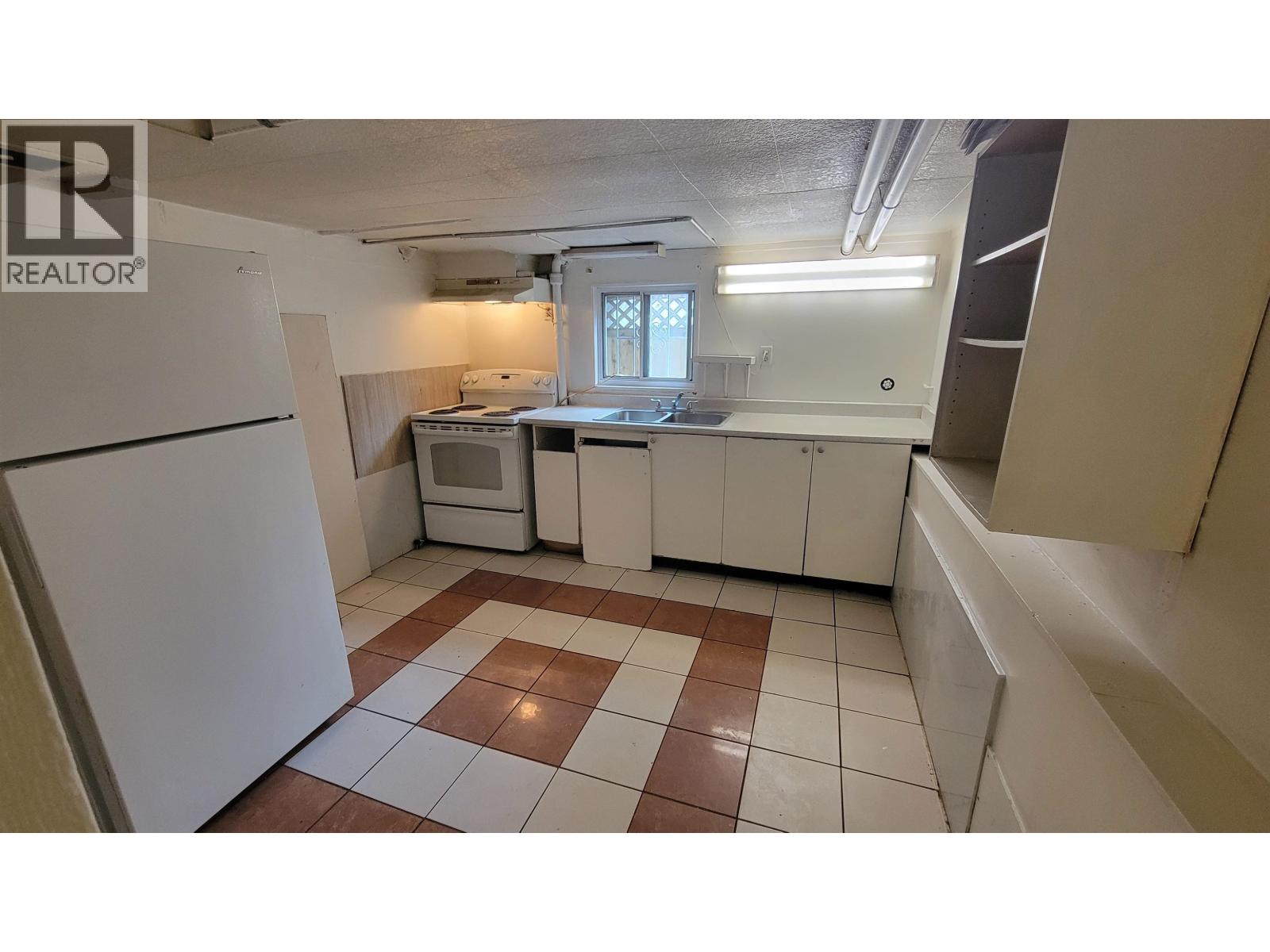 1342 E 24TH AVENUE, Vancouver