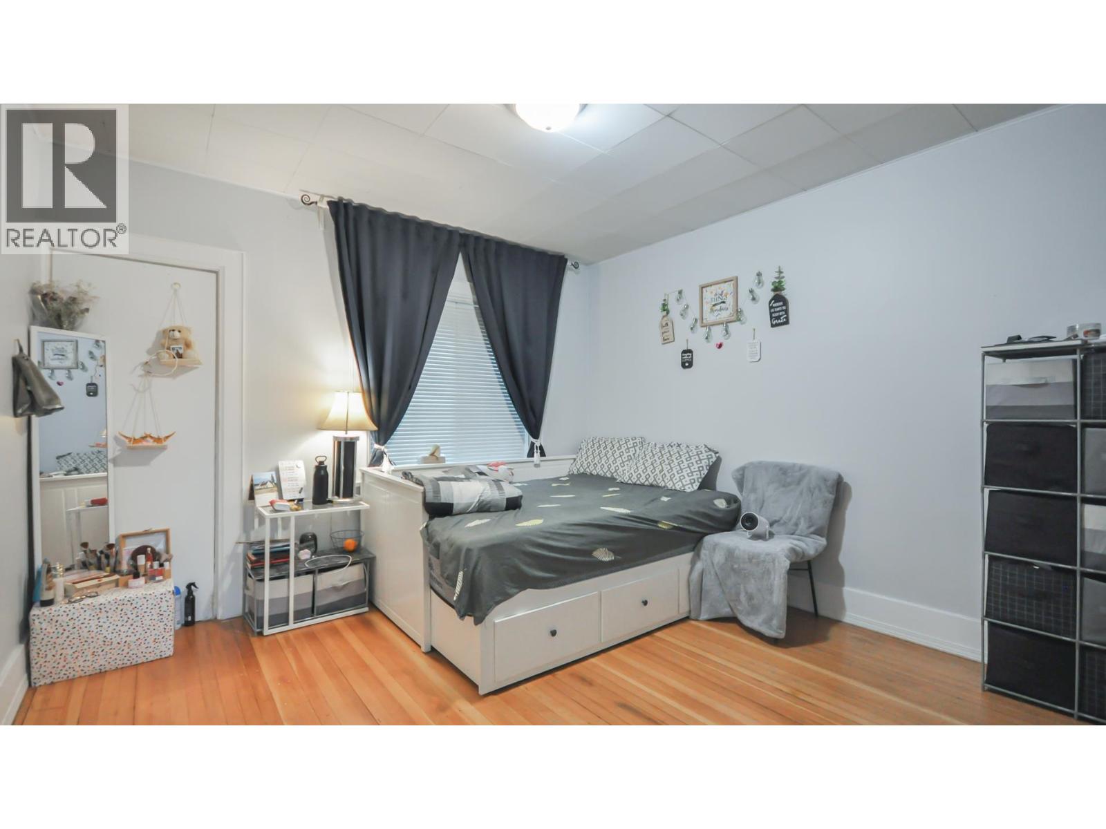 1342 E 24TH AVENUE, Vancouver
