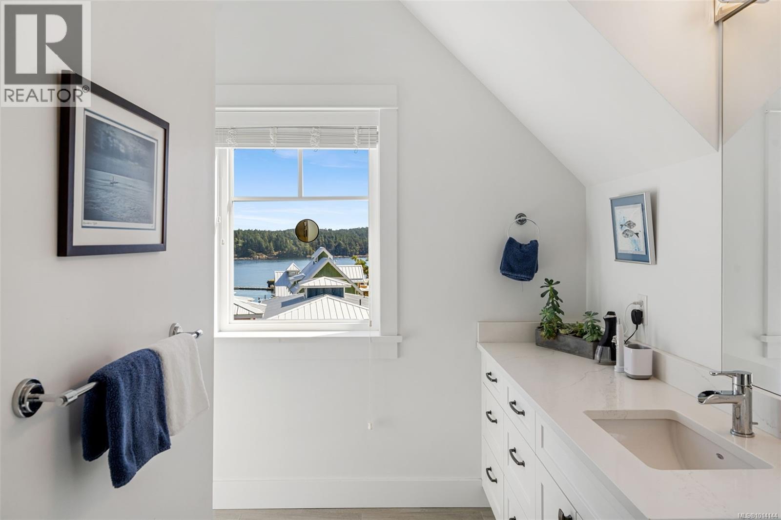  1113 Spirit Bay Road, Sooke