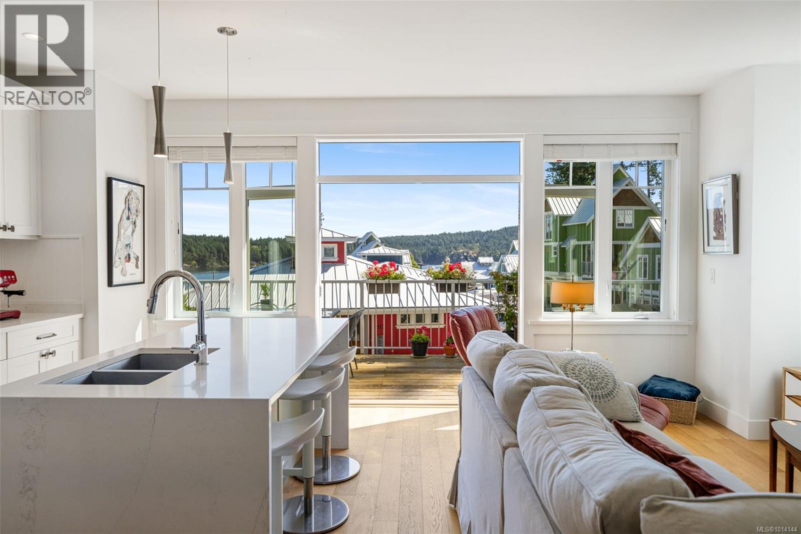  1113 Spirit Bay Road, Sooke
