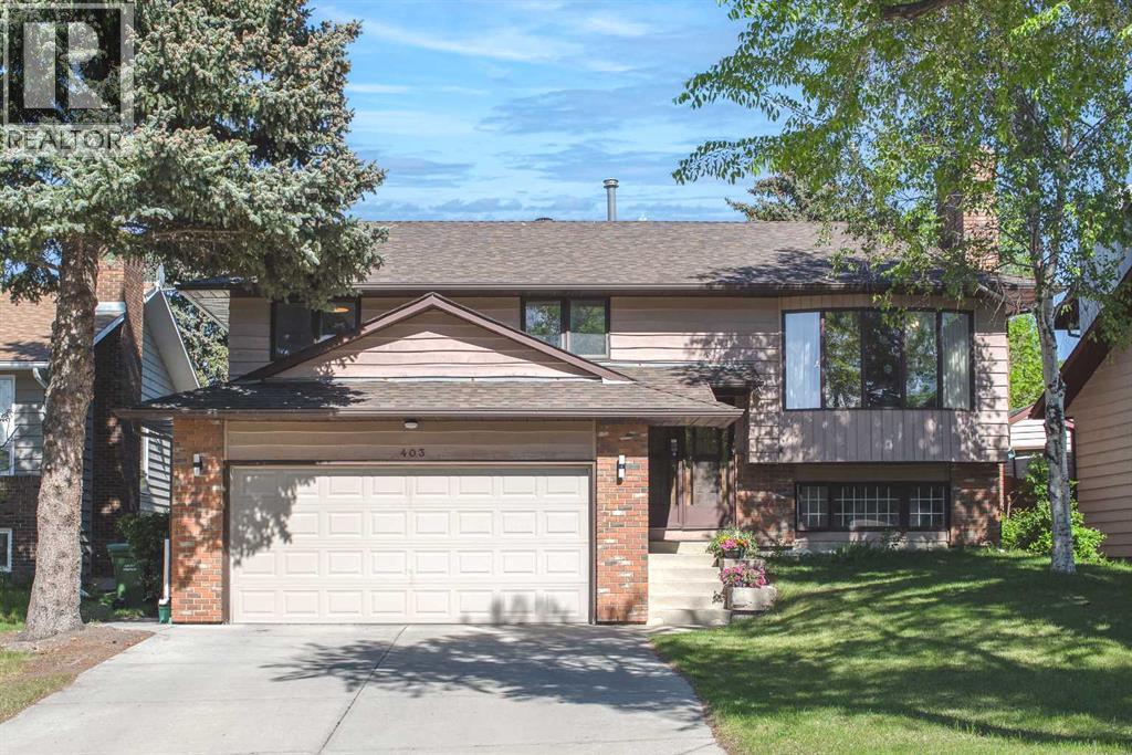 Single Family House Bi-level for Sale in  Edenwold Drive NW Edgemont Calgary 