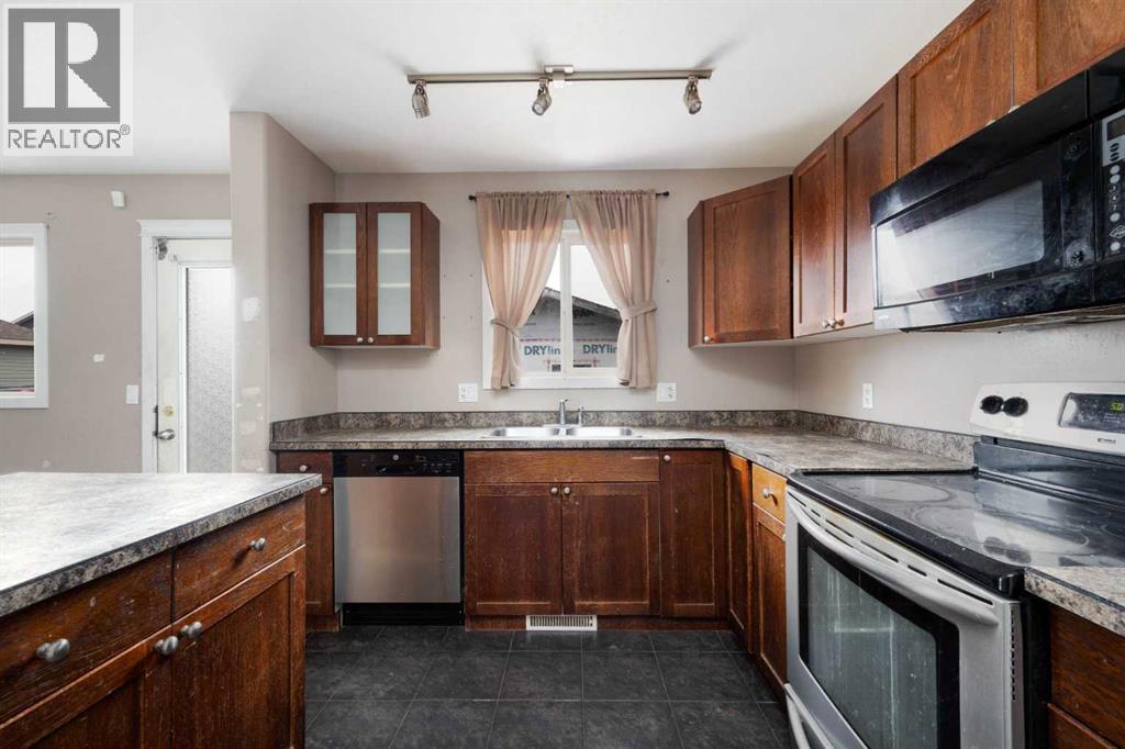 124 Huckleberry Street, Fort McMurray