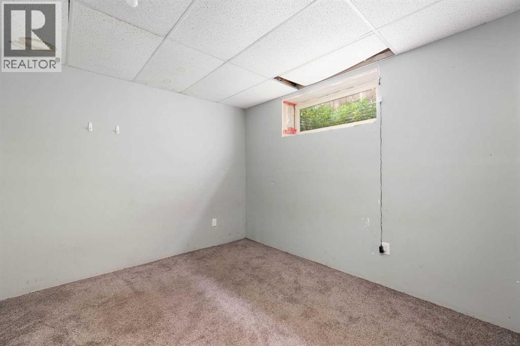 124 Huckleberry Street, Fort McMurray