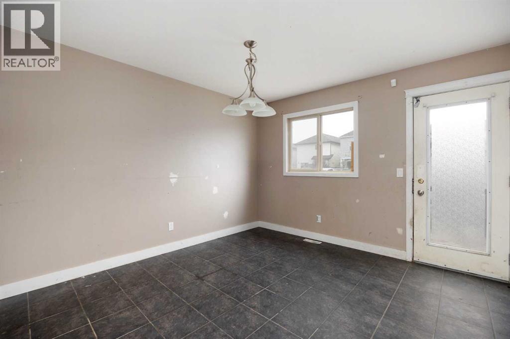 124 Huckleberry Street, Fort McMurray