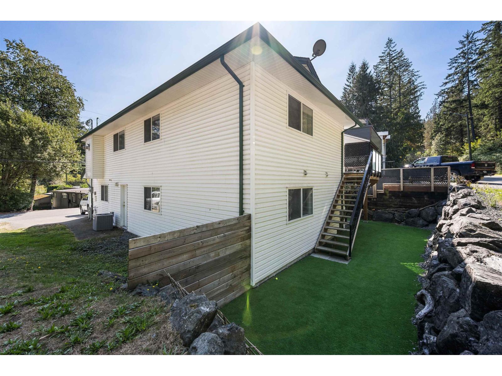 200 LAKESHORE DRIVE, Cultus Lake North, Cultus Lake