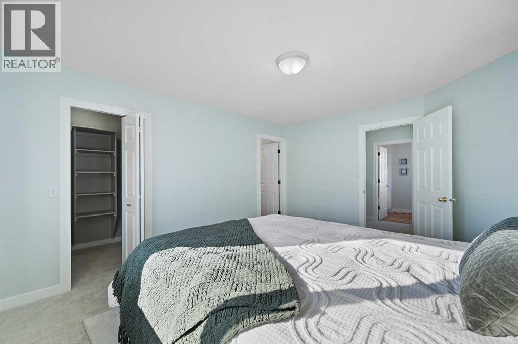 Single Family House for Sale in  Arbour Stone Close NW Arbour Lake Calgary 
