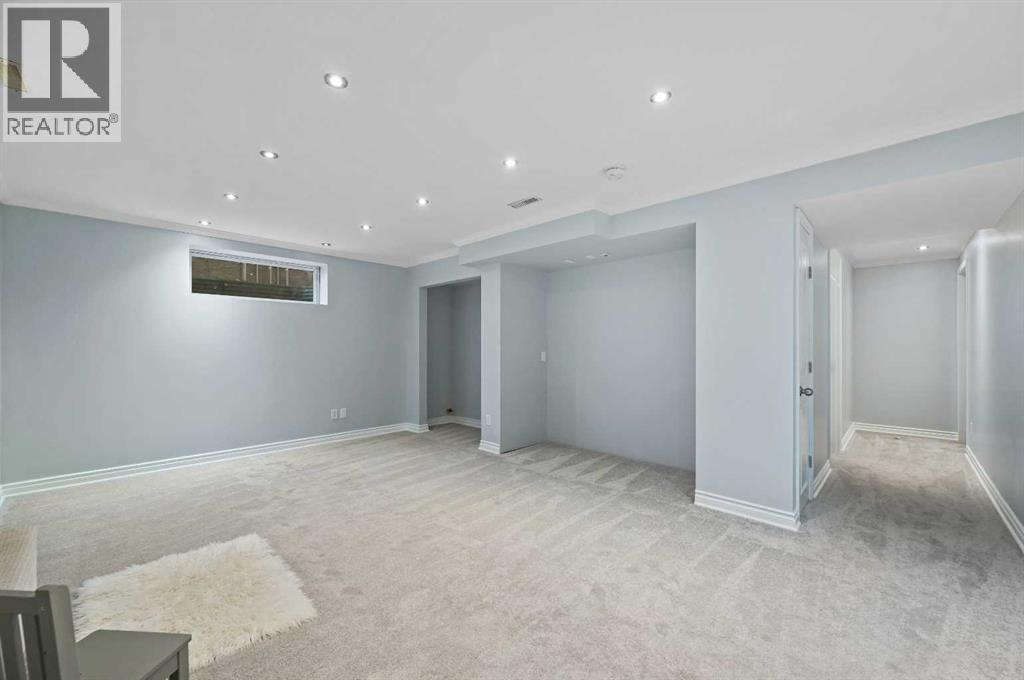 Single Family House for Sale in  Arbour Stone Close NW Arbour Lake Calgary 