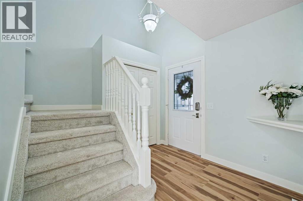 Single Family House for Sale in  Arbour Stone Close NW Arbour Lake Calgary 