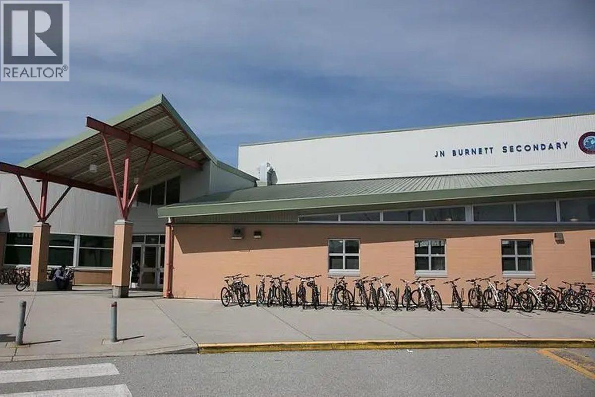 40 5740 GARRISON ROAD, Richmond