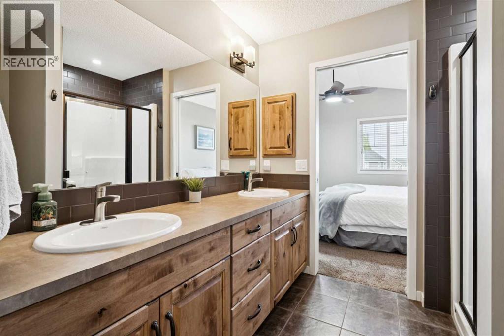 234 River Heights Green, Cochrane