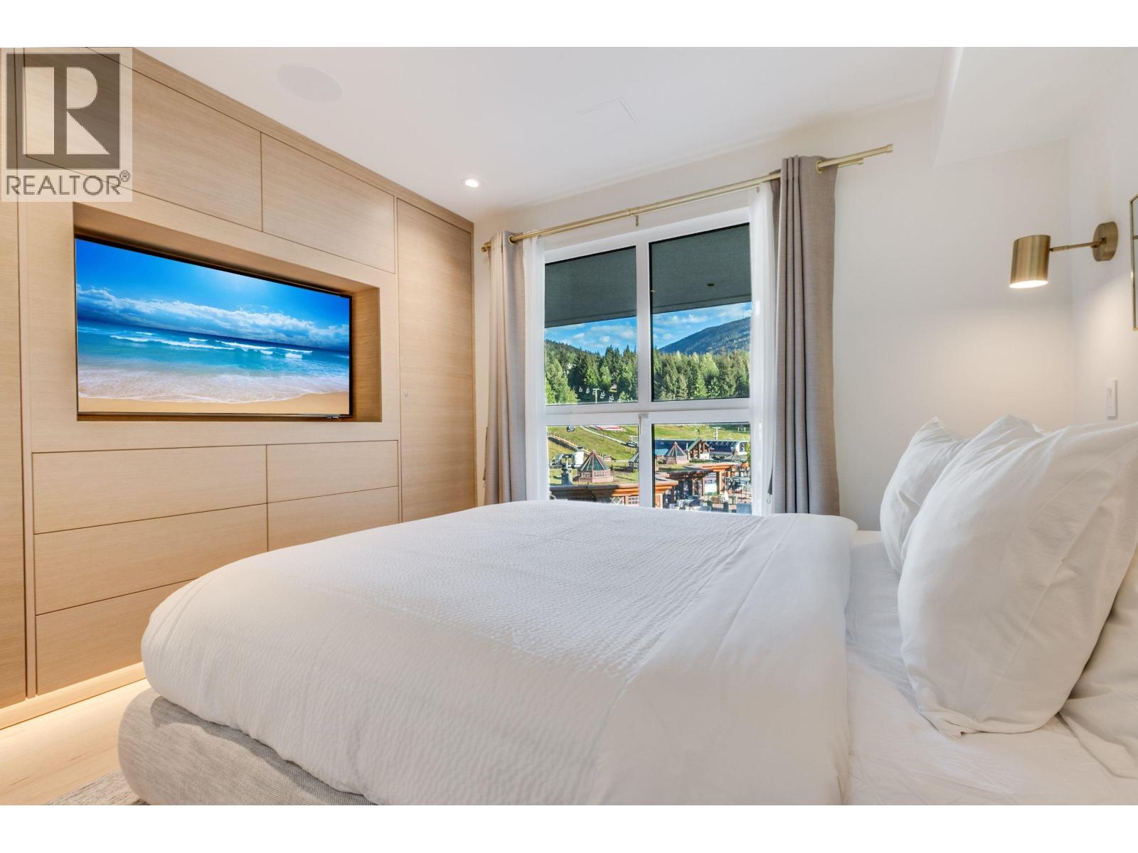 417 4557 BLACKCOMB WAY, Whistler
