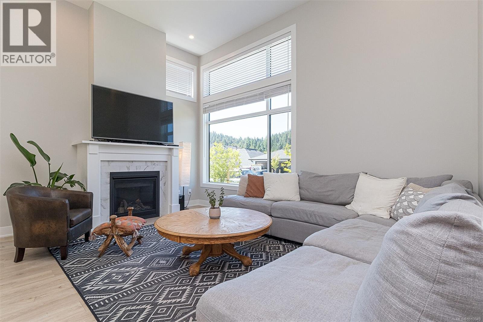  1298 Centauri Drive, Langford