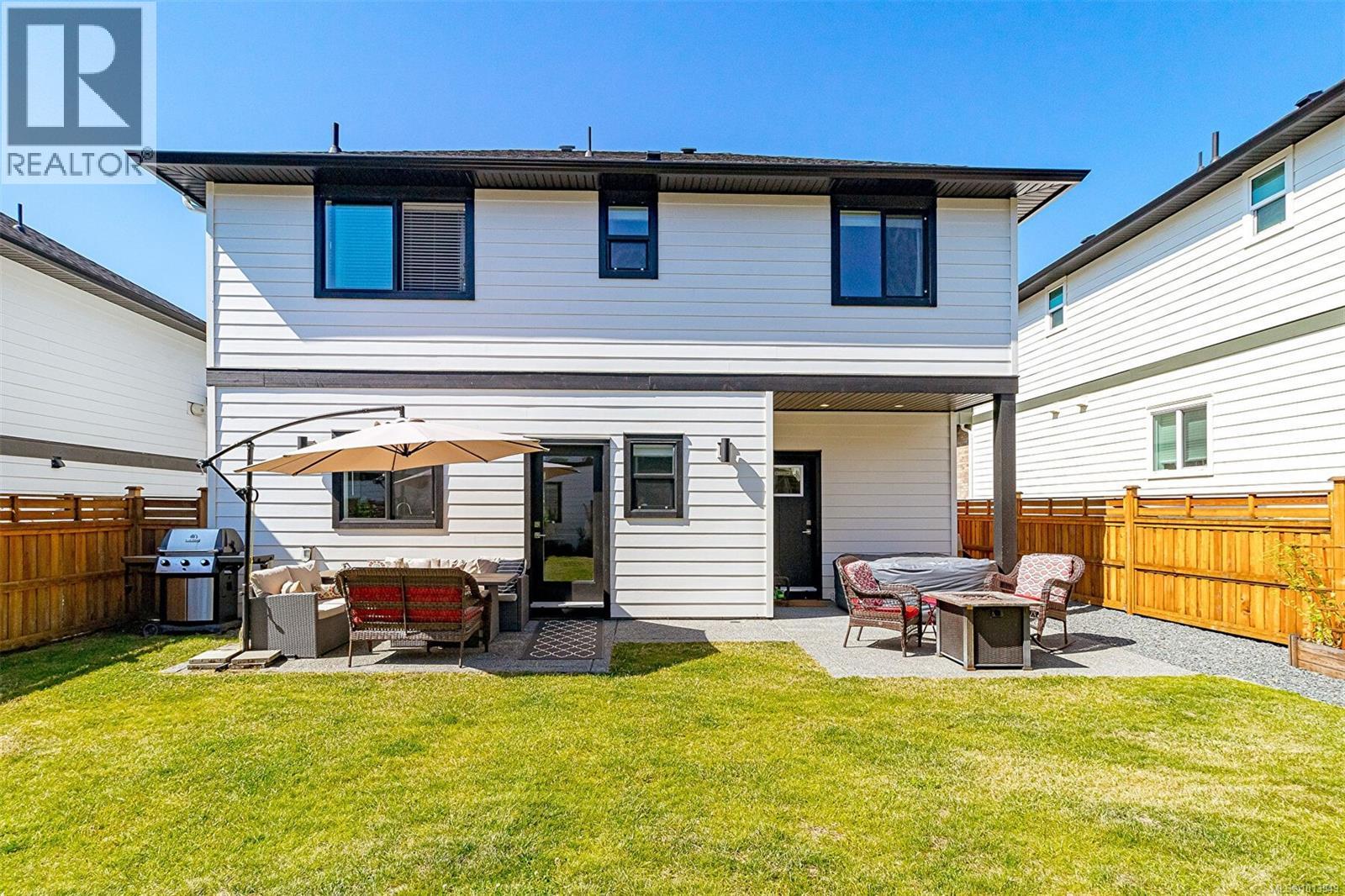  1298 Centauri Drive, Langford