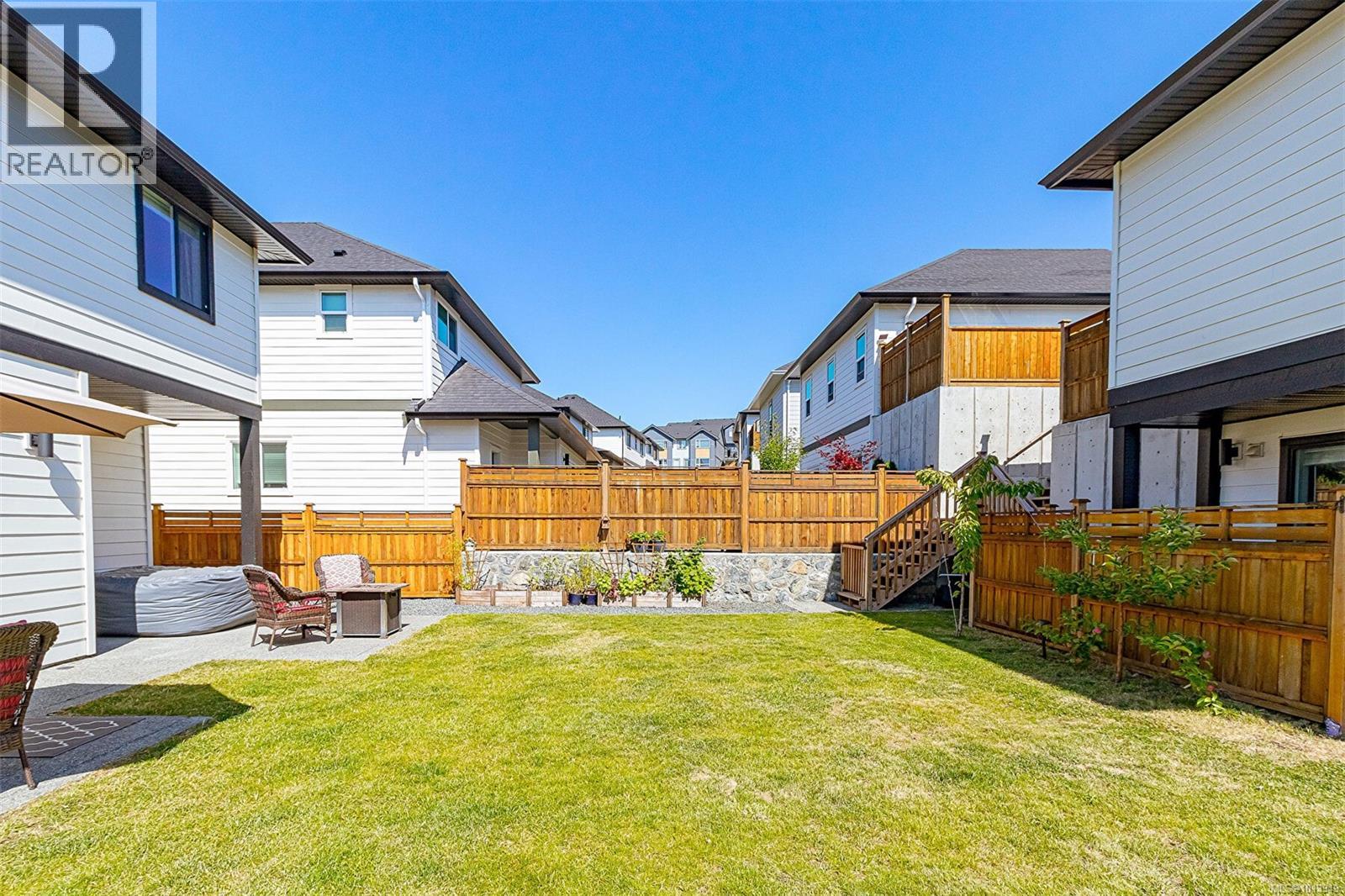  1298 Centauri Drive, Langford