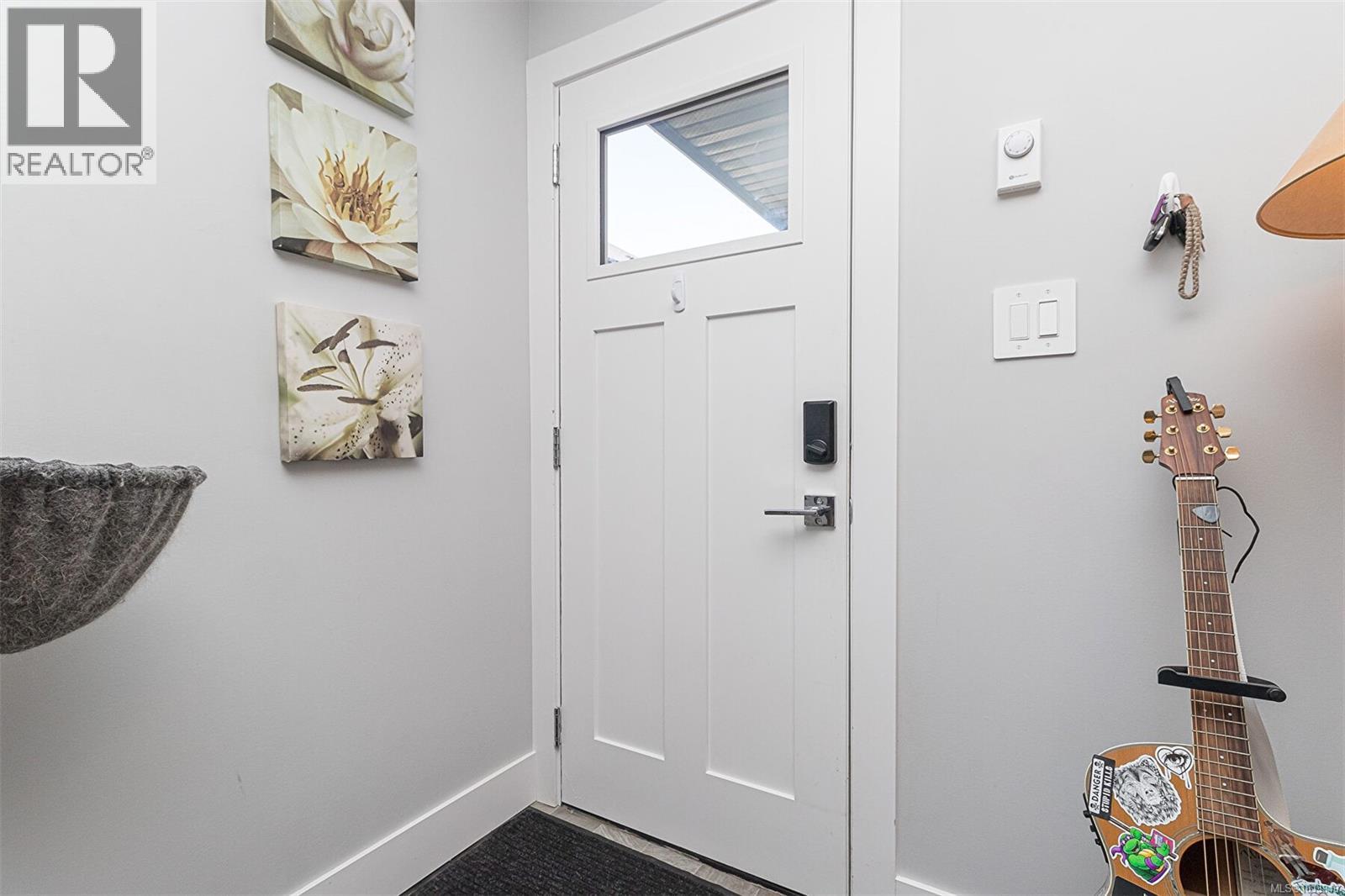  1298 Centauri Drive, Langford