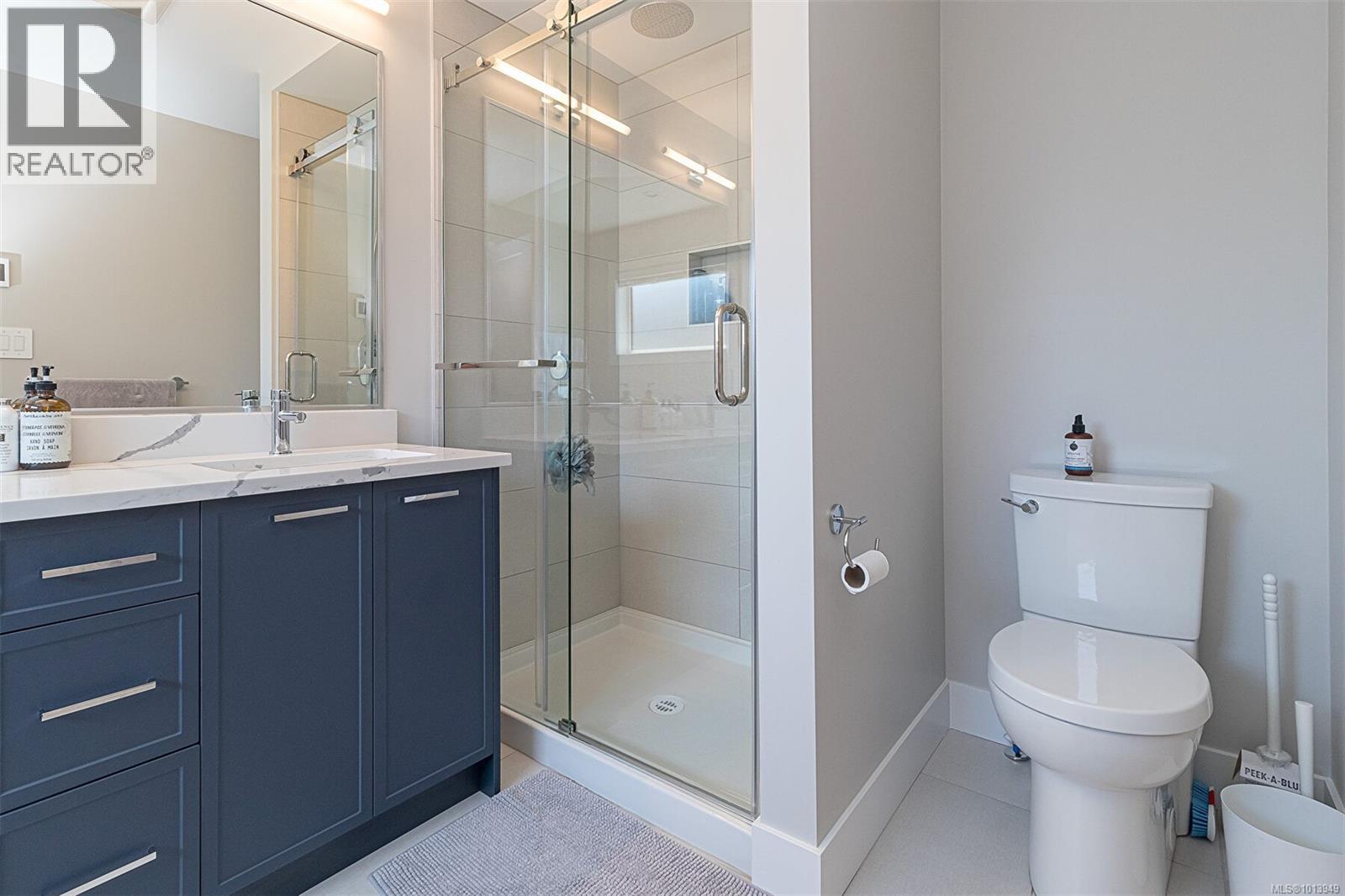  1298 Centauri Drive, Langford