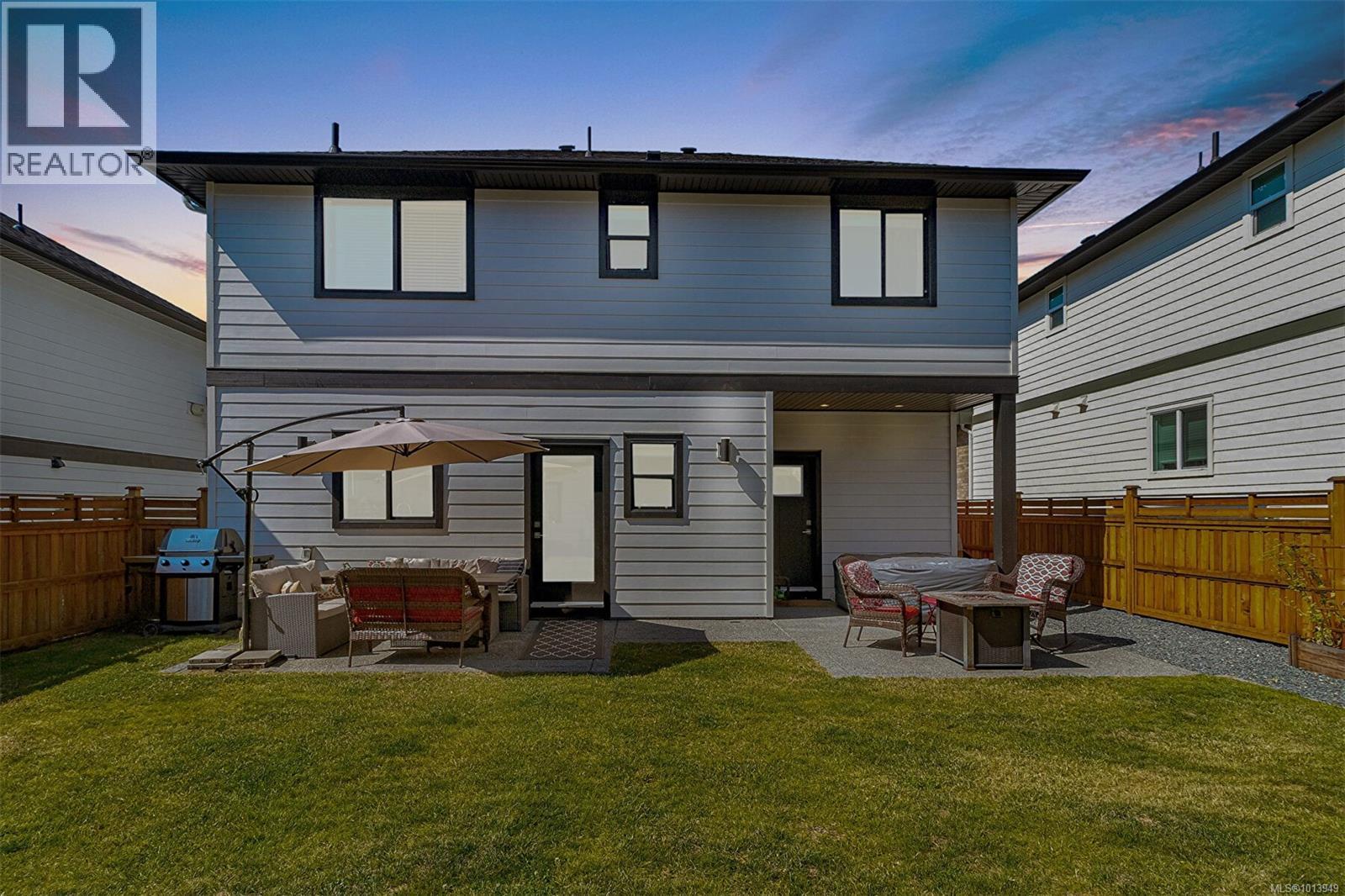  1298 Centauri Drive, Langford