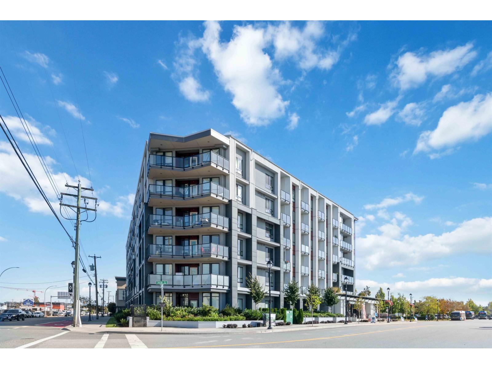 102 20360 LOGAN AVENUE, Langley