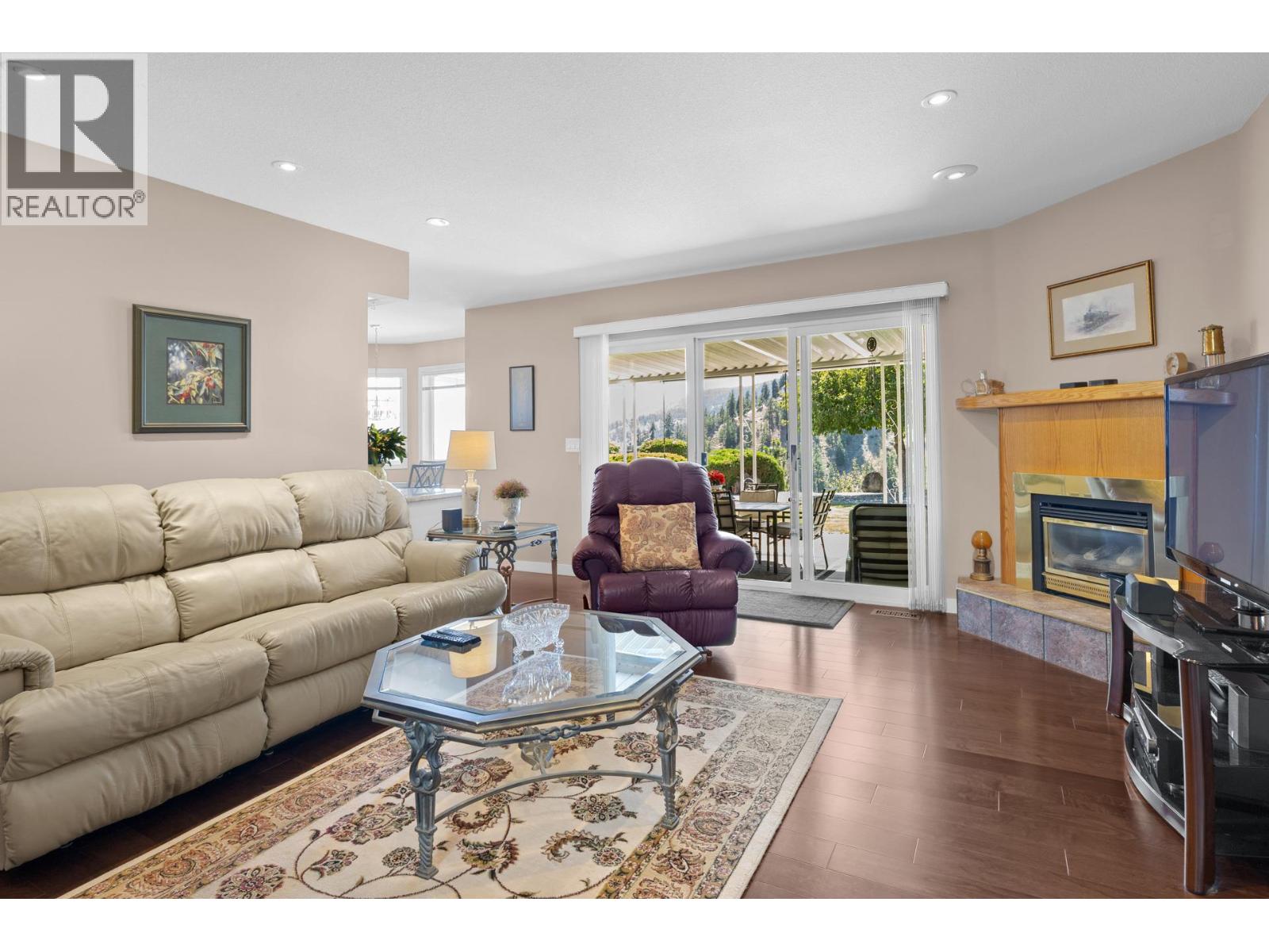  3786 Inglis Place, Peachland