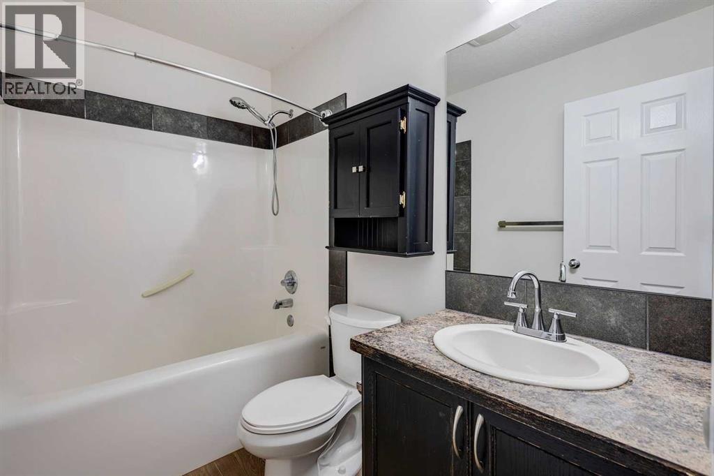 Single Family House for Sale in   Tarawood Lane NE Taradale Calgary 